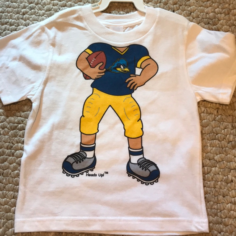DELAWARE BLUE HENS TEE